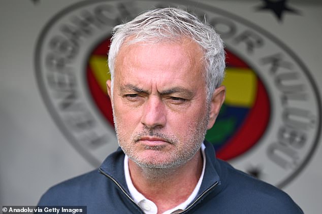 Jose Mourinho vodio je Fenerbahce do drugog mjesta u turskom Super Ligu prošle sezone