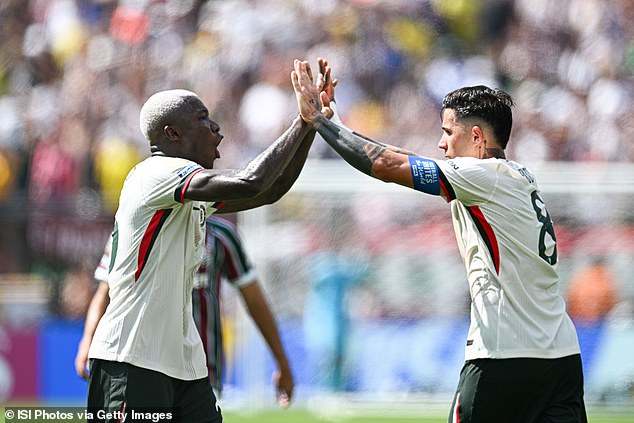 Moises Caicedo (left) and Enzo Fernandez (right) have formed a brilliant partnership