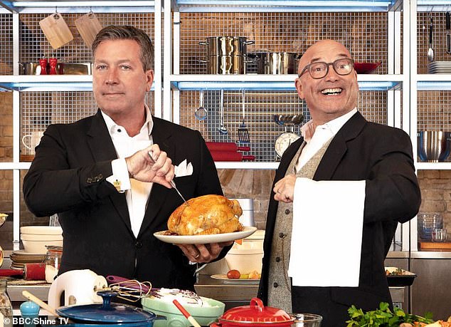 Korporacija je otkrila da će amaterska serija MasterChefa snimljena prošle godine, prije nego što su navodi protiv Gregg -a i Johna, bit će emitirani na BBC One i BBC iPlayer od 6. kolovoza
