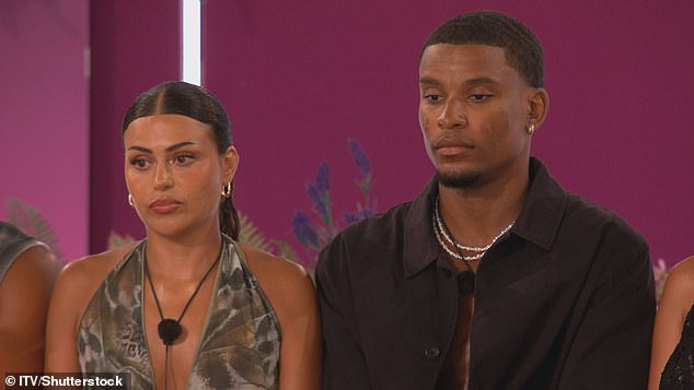 Love Island je još jednom hit TV emisija, očito popularna među igračima u Engleskoj