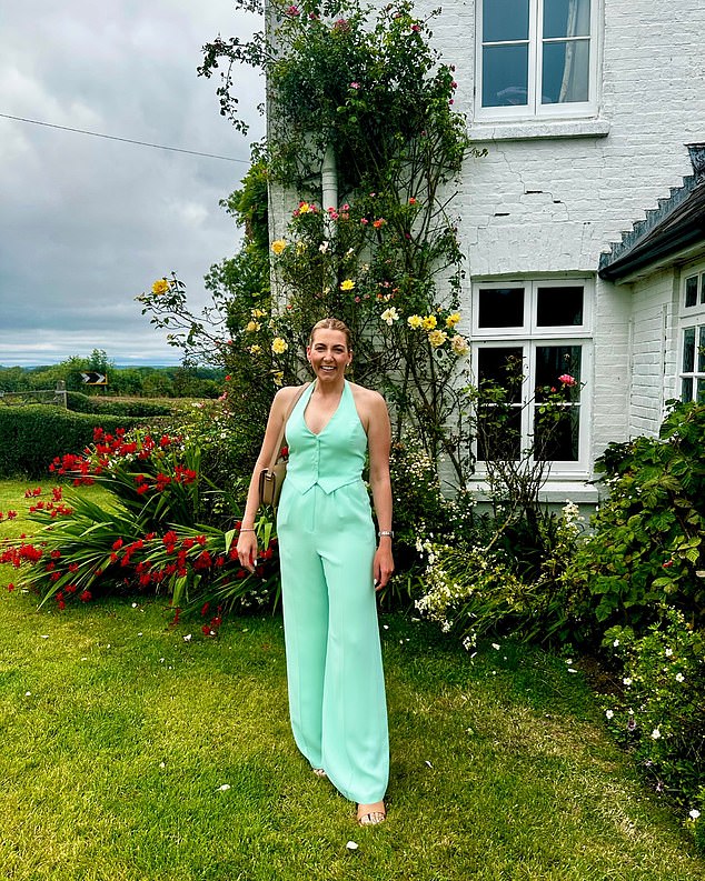 Leadbetter se preselio u LA prije pet godina i nedavno je pokrenuo kreativnu produkcijsku tvrtku