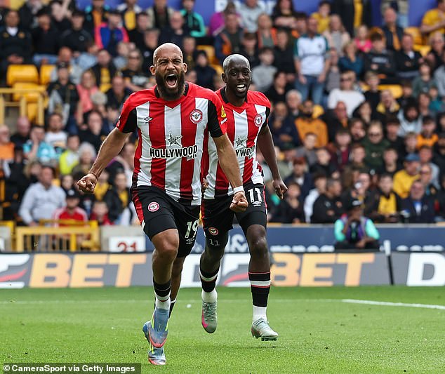 Kamerunski napadač postigao je 20 golova za Brentford, jer su završili u desetini prošle sezone