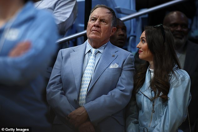 Belichickov prelazak na fakultetski nogomet naišao je na ogroman osjećaj iščekivanja