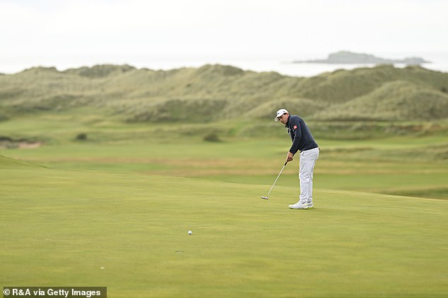 Yorkshireman Fitzpatrick je devet ispod par, nakon što je u petak kartu za pet ispod 66 godina