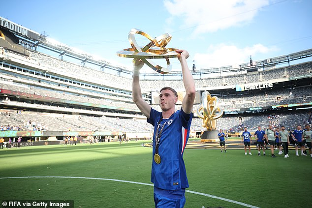 Prošle sezone je postigao 18 golova u svim natjecanjima jer je Chelsea također pobijedio u ligi za konferenciju