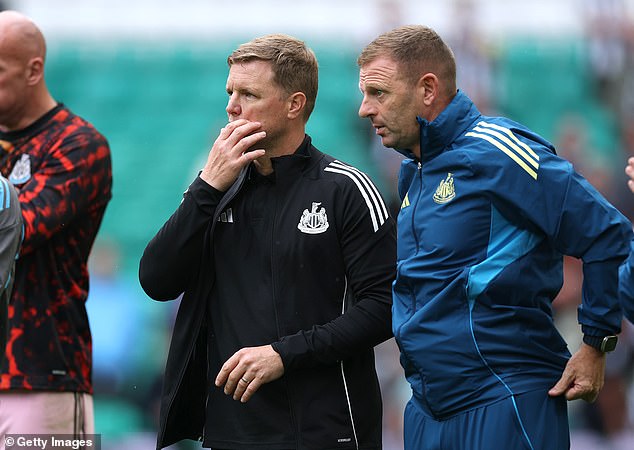 Eddie Howe otvorio je svoju odluku da napusti Isak kod kuće na predsezonsku igru