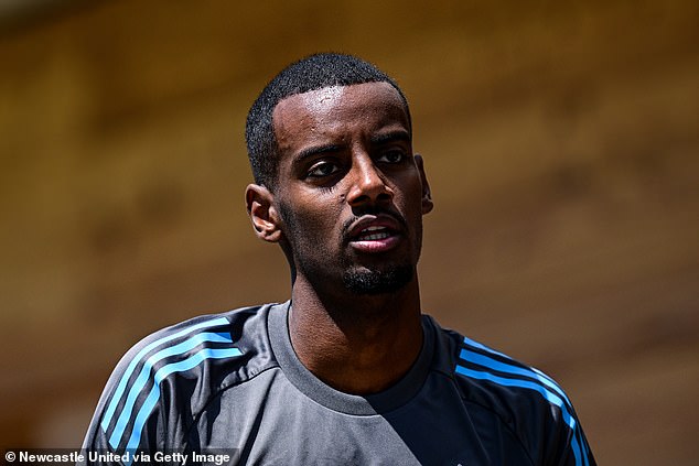 Prvaci Premier lige spremni su oboriti britanski rekord transfera kako bi potpisao Isak