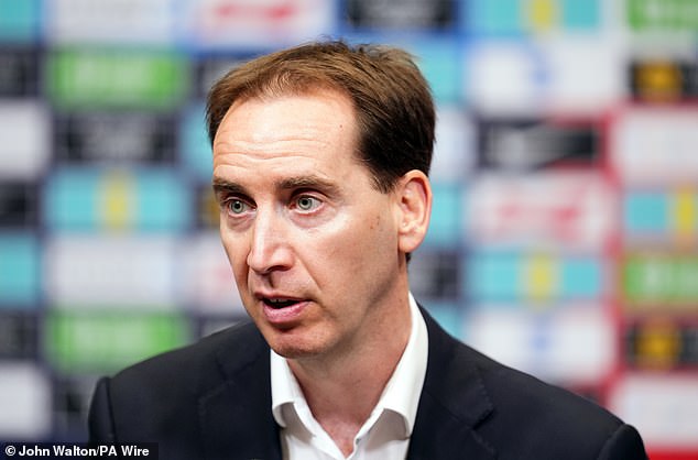 Izvršni direktor FA Mark Bullingham rekao je: 