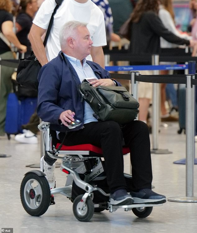 Dolazi nakon što je MailOnline ekskluzivno otkrio da je on emiter i otac četvero imao strašan ispadanje s Niallom (32), najmlađem od svoje troje djece s prvom suprugom Gabrielle