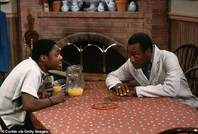 Warner je odigrao ulogu Theo Huxtablea u Cosby Showu nasuprot dr. Heathcliff 'Cliff', Billa Cosbyja, Huxtable