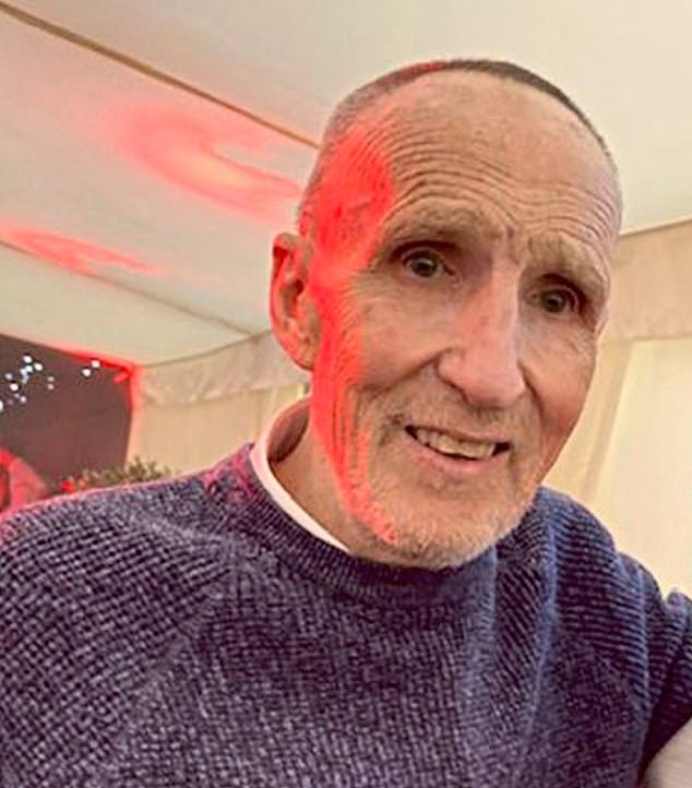 Počasti su se iznijeli za lik opisanu kao 