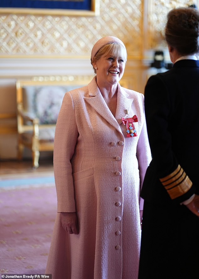 Glumica je nakon princeze Anne razmijenila ugodnice nakon što je u utorak primila njezinu čast