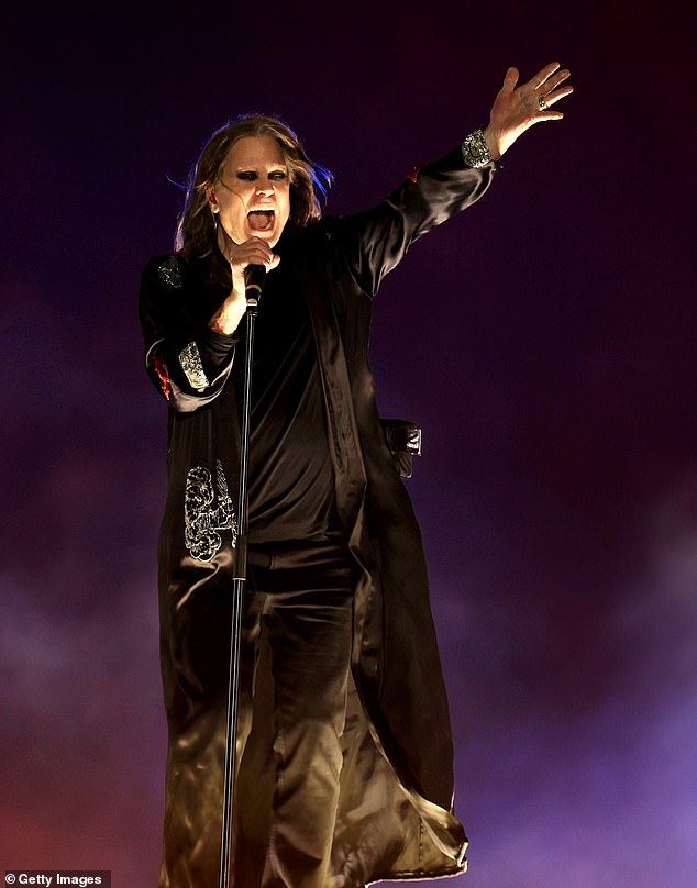 Legendarni frontmen crne subote umro je 'okružena ljubavlju' u dobi od 76 godina