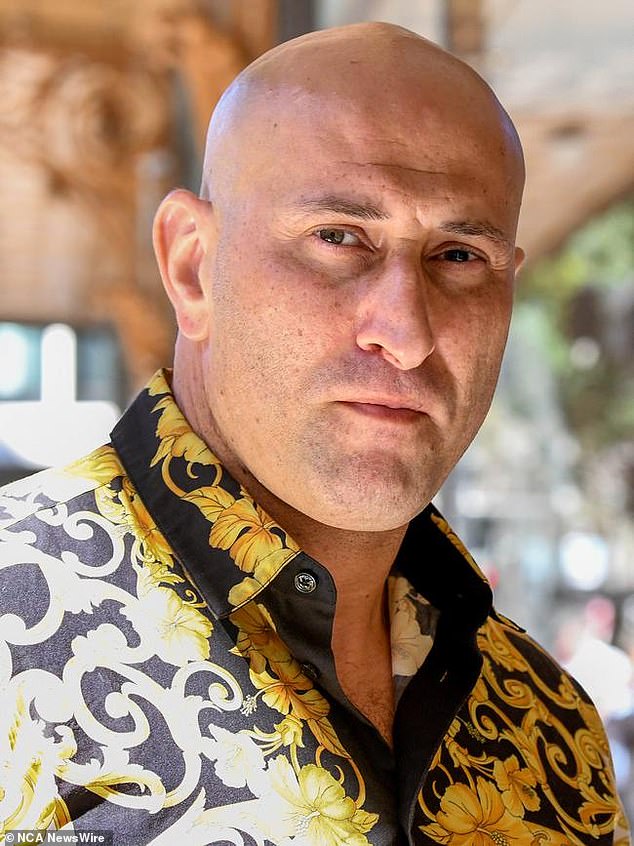 Zahed (na slici) je dobio nadimak 'Balenciaga bikie' zbog njegove ljubavi prema dizajnerskoj odjeći