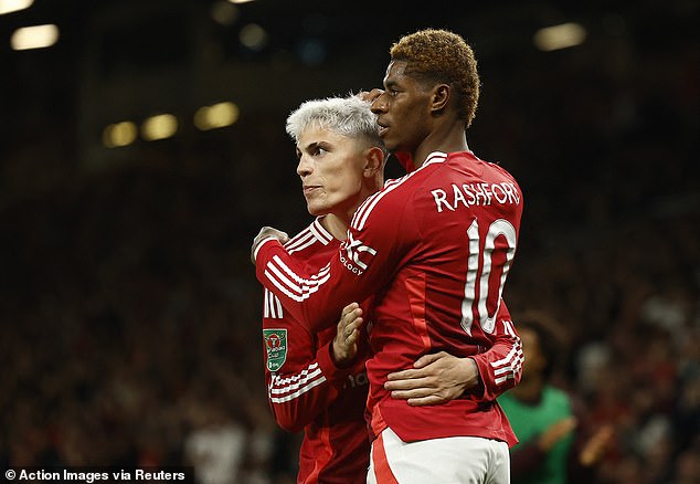 Alejandro Garnacho poslao je odgovor s dvije riječi slaveći Rashford u Barceloni
