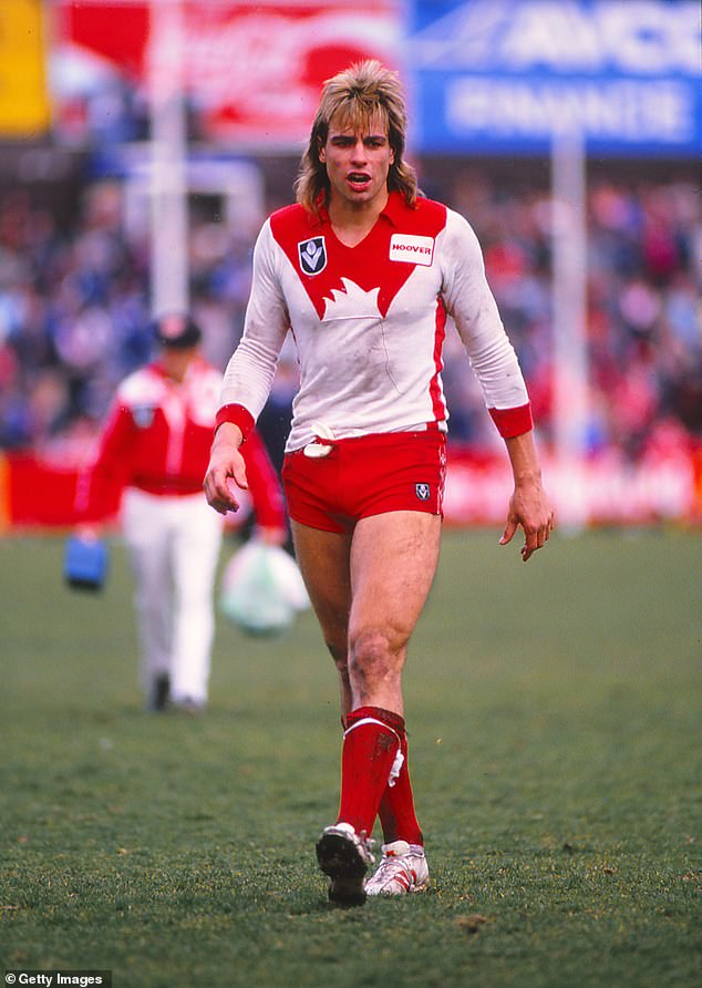 Legenda Swans (na slici igranja za Sydney) dobila je dobru vijest nakon što je njegovo navodno ponašanje na Grand finalu AFL -a 2024. godine ugledao policajcu ogromnu zabranu lige