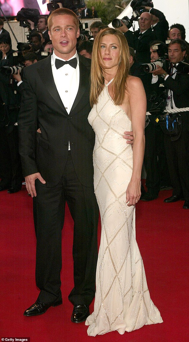 Aniston je prethodno bio oženjen Pittom (lijevo) od 2000. do 2005. i Justinom Therouxom od 2015. do 2018. godine