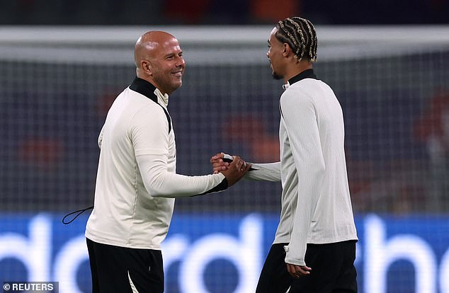 Liverpool vjeruje u potpisivanje Huga Ekitikea, koji je u četvrtak stigao u Hong Kong