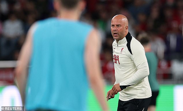 Liverpool je dvije godine jedva podigao prst na tržištu, pa su si mogli priuštiti dodavanje Isaka u Arne Slot's momčad