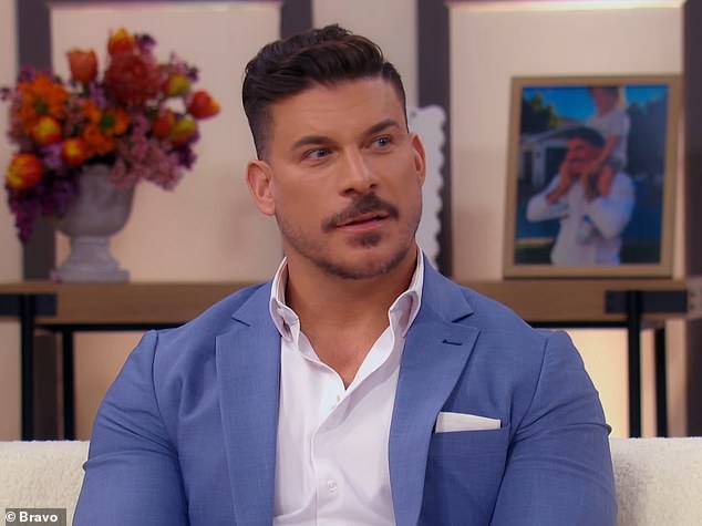 Nakon druge sezone emisije, otuđeni supružnici i njihovi karatači okupili su se s domaćinom Andyjem Cohenom kako bi izvukli svoje najveće probleme