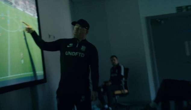 Dokumentarni film Fly-on-the-Wall-a, objavljen u petak, prikazuje prvu jadnu prvu sezonu za klub pod njihovim novim vlasnicima