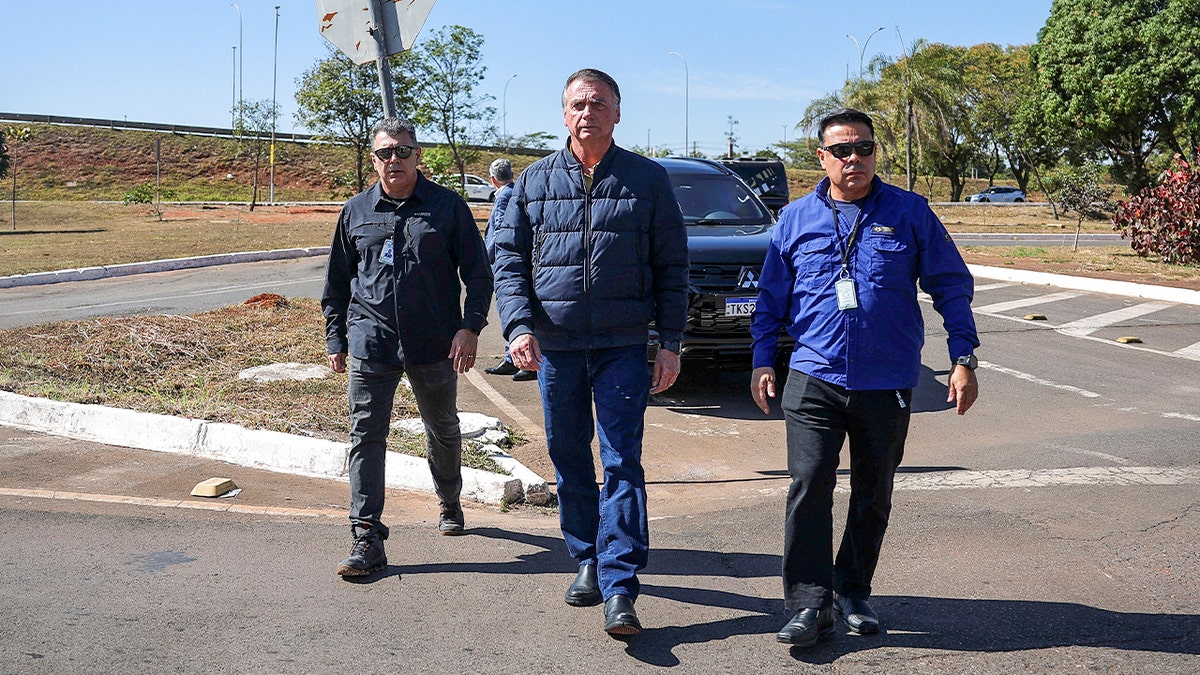 Brazilski bivši predsjednik Jair Bolsonaro stiže u državni tajništvo sjedišta kaznene uprave