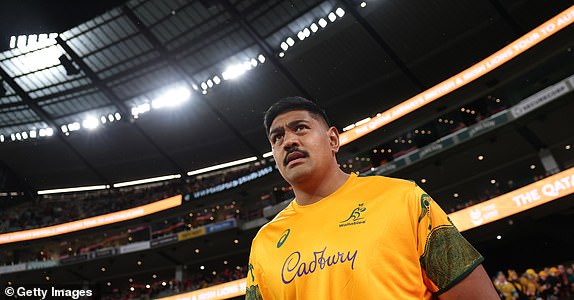 MELBOURNE, AUSTRALIA - JULY 26: Will Skelton of the Wallabies  walks onto the field to warm up ahead of the second test of the series between Australia Wallabies and British & Irish Lions at the Melbourne Cricket Ground on July 26, 2025 in Melbourne, Australia. (Photo by Cameron Spencer/Getty Images)