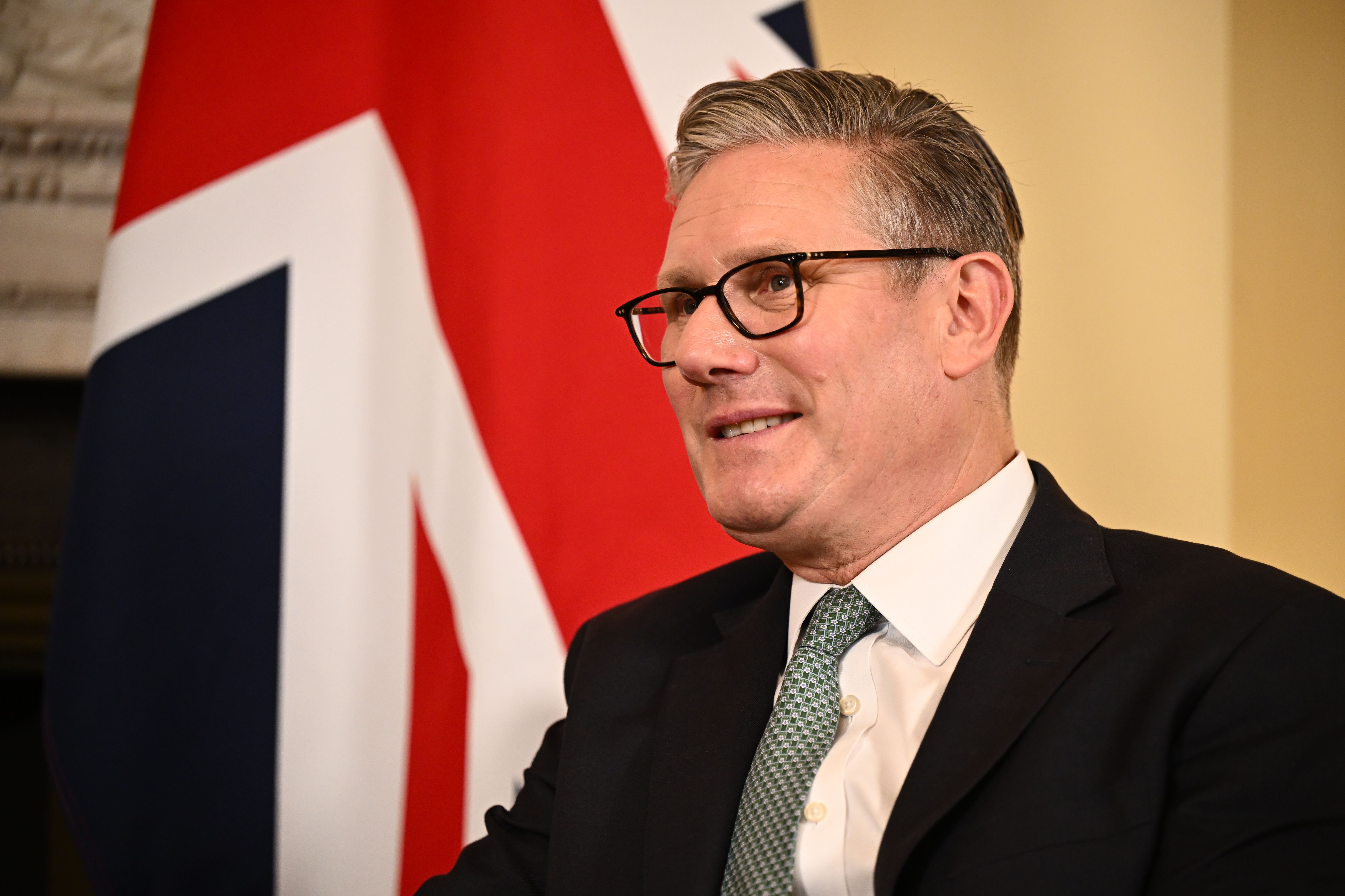 Premijer Sir Keir Starmer u ulici Downing