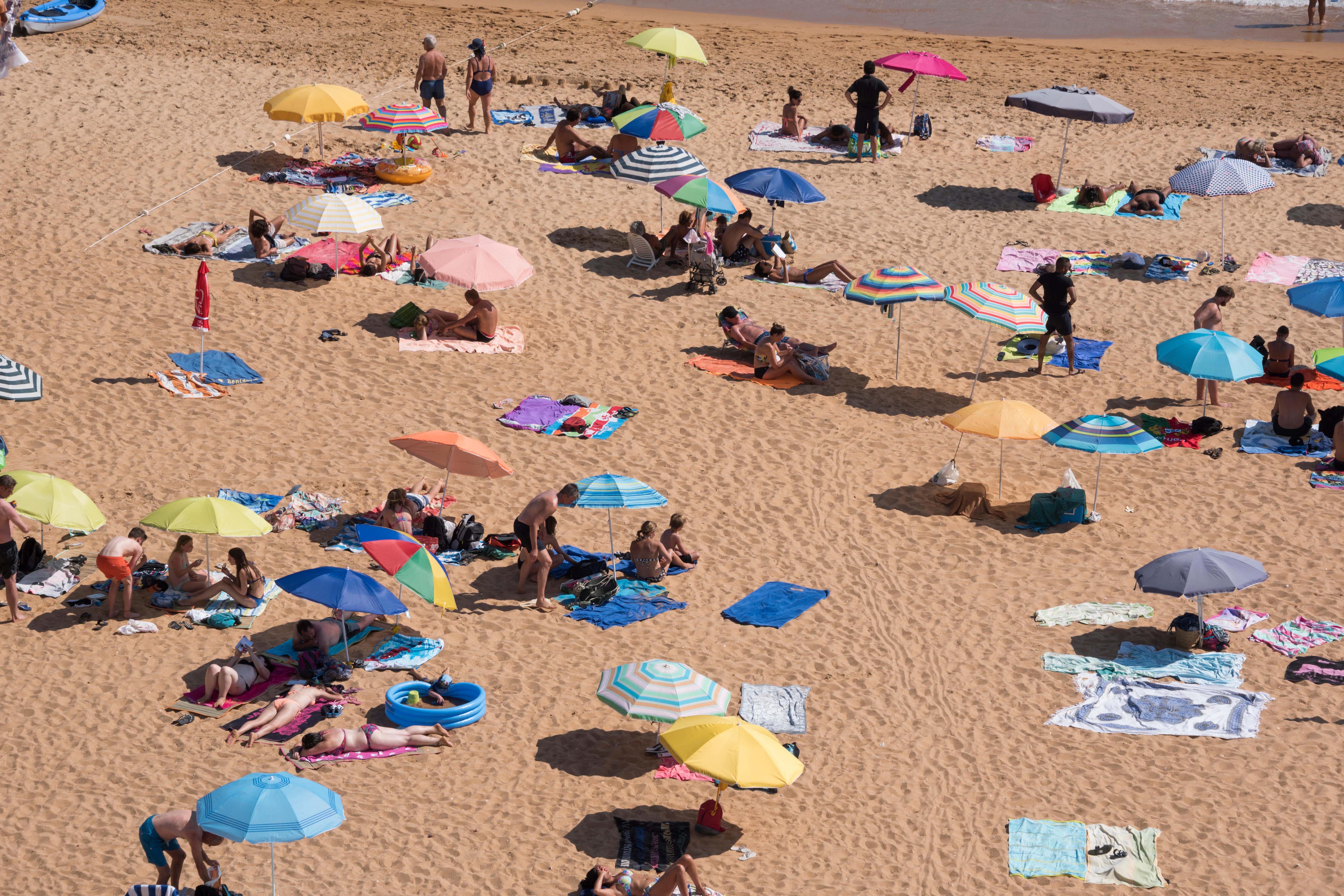Albufeira je na južnoj obali Portugala, zapadno od Faroa
