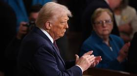 Trump poziva Kongres da zabrani trans operacije na djecu