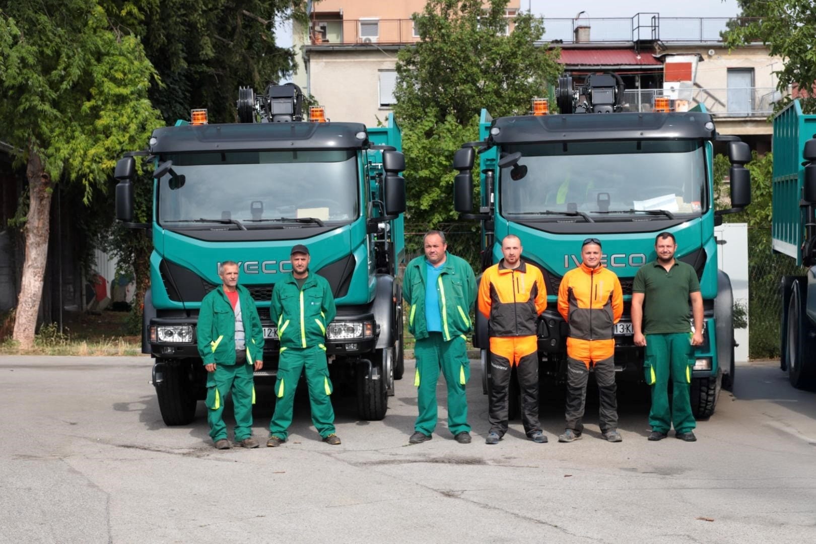 Iz Zagreba krenula pomoć Splitu