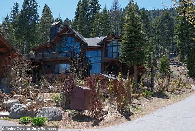 Dom jezera Tahoe u kojoj su 2021. godine ubijeni Robert Gary Spohr i Wendy Wood