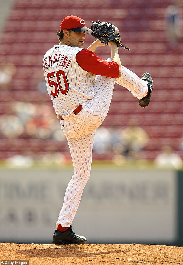 Serafini je igrao za šest timova za bejzbol glavne lige, uključujući blizance Minnesota, Chicago Cubs i Cincinnati Reds