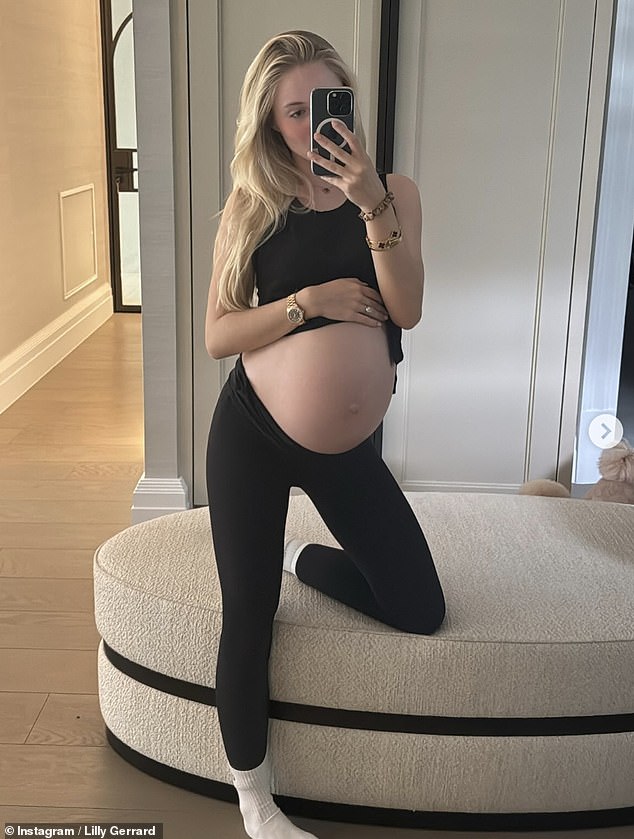 Kći Stevena Gerrarda Lilly-Ella, 21-godišnja, pokazala je u nedjelju svoju divovsku bebu Bump na Instagramu dok se priprema za dobrodošlicu prvom unuku nogometne zvijezde
