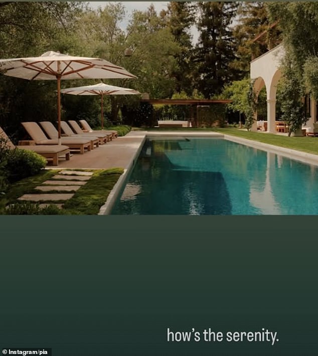 U lipnju je PIA sljedbenicima provirila u čeljusti koja je ispustila 57 milijuna dolara Bel Air Mansion u kojem par borave