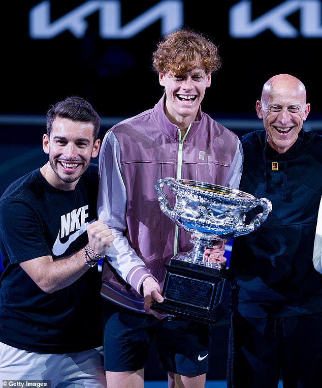 Sinner je pustio svoje fitness trenere nakon što je utvrđeno da u svom sustavu ima anabolički steroid