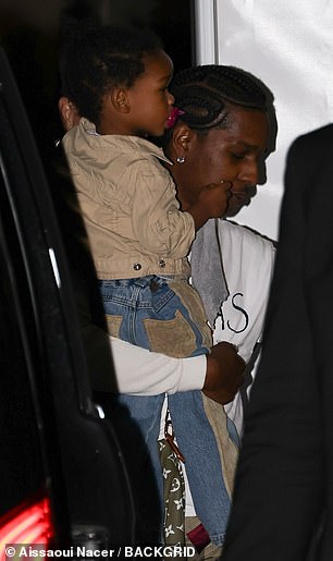 Devetostruki pobjednik Grammyja i A $ AP Rocky već su pozdravili dva sina - RZA Athelston Mayers, 3; i Riot Rose Mayers, 22 mjeseca - tijekom svoje petogodišnje veze