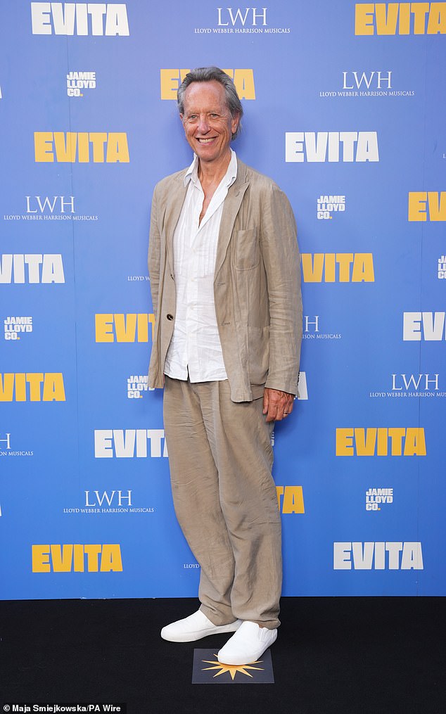Richard E Grant bio je među zvijezdama koje su se pridružile za novinarsku noć