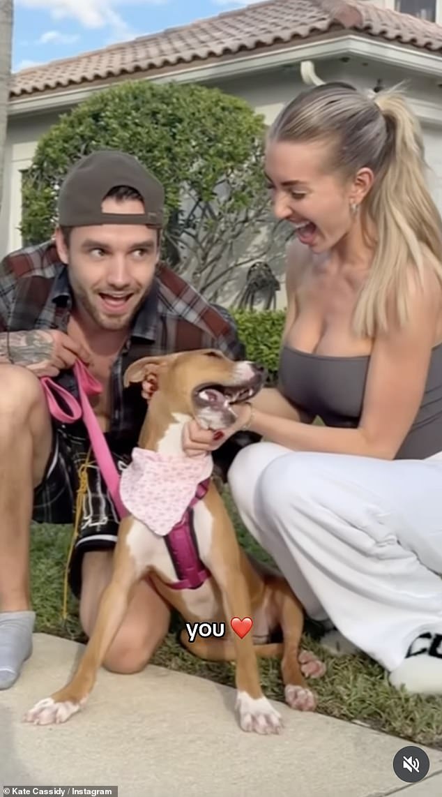 Internetska osobnost, 26, podijelila je u utorak slatki isječak na Instagramu: 