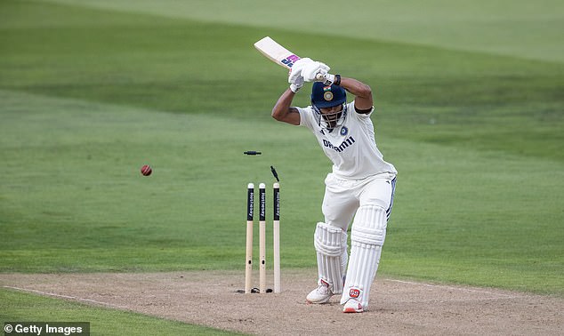 Woakes nas je podsjetio na njegovu glavnu vještinu - udarajući vrh s gužvama s gužvama - u odbacivanju Nitish Kumar Reddy