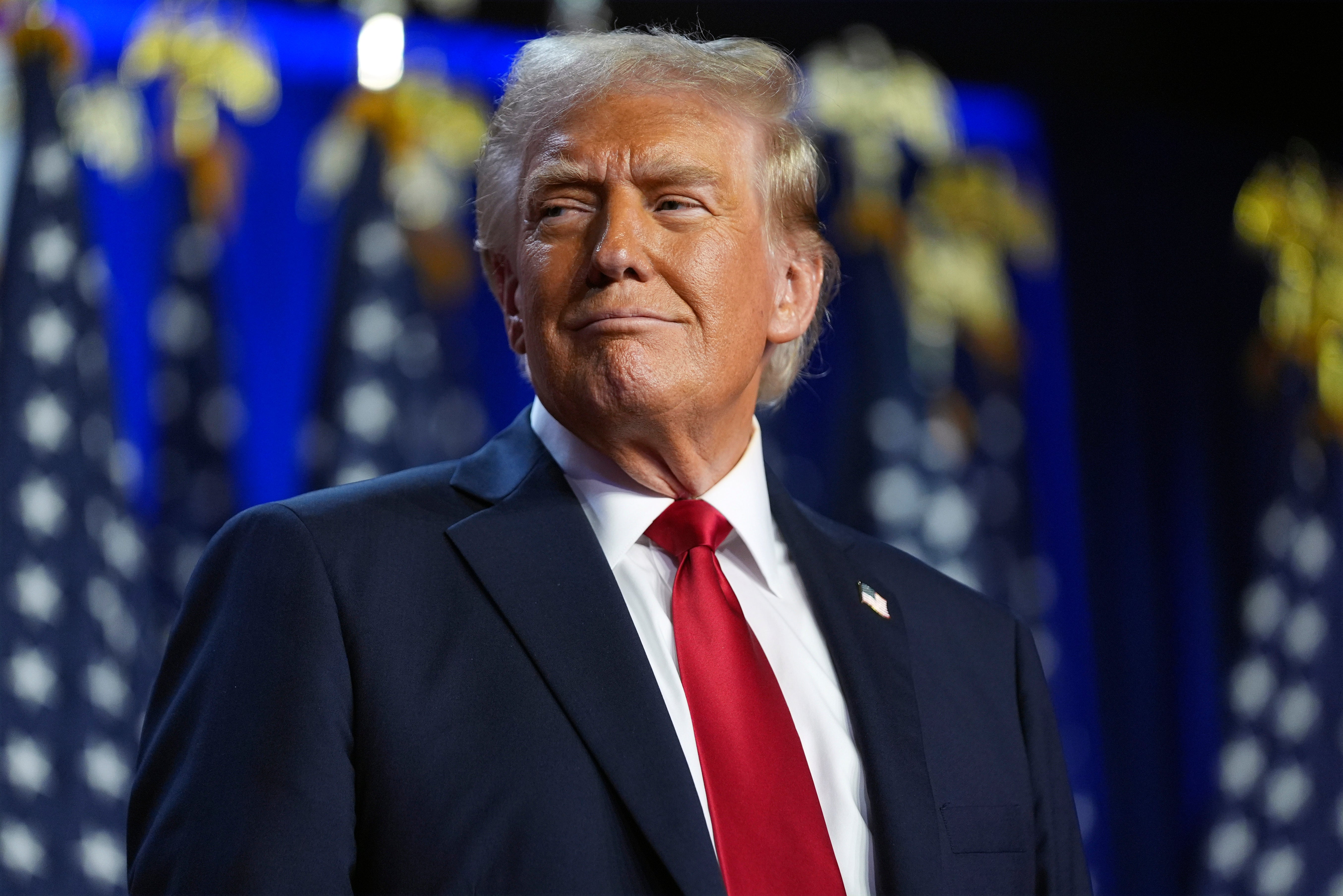 Donald Trump ovaj je tjedan odveo istinu Social kako bi upozorio republikance da će uskratiti svoju odobrenje ako ne glasaju za defektu NPR -a i PBS -a.