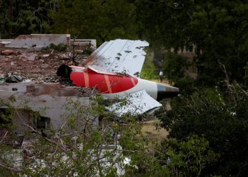 Air India let ‘bio je osuđen’ bez dovoljno snage, kaže stručnjak za putovanja Simon Calder