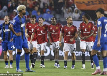 Andoni Iraola šalje upozorenje u Premier ligu nakon što je gledao Man United Threash svoju bournemouth stranu u predsezonskom prijateljskom