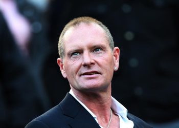 Anksioznost za Paul Gascoigne, hospitalizirana