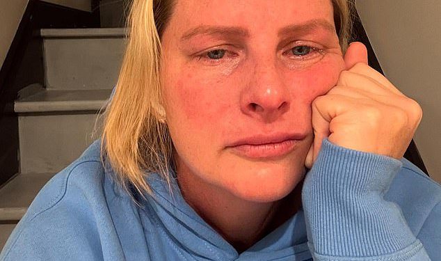 Aussie Olimpijski veliki Leisel Jones otkriva uznemirujuću priču iza srčane fotografije koja će sve njezine obožavatelje vrlo zabrinuti