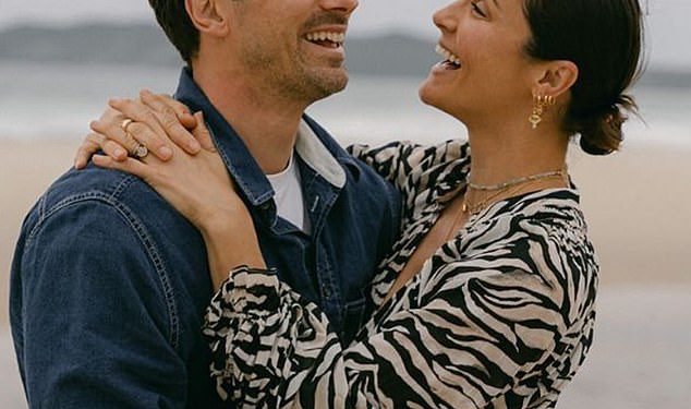 Bacheloretteova Laura Byrne dijeli slatku počast svom suprugu Matty ‘J’ Johnsonu na svoj 38. rođendan