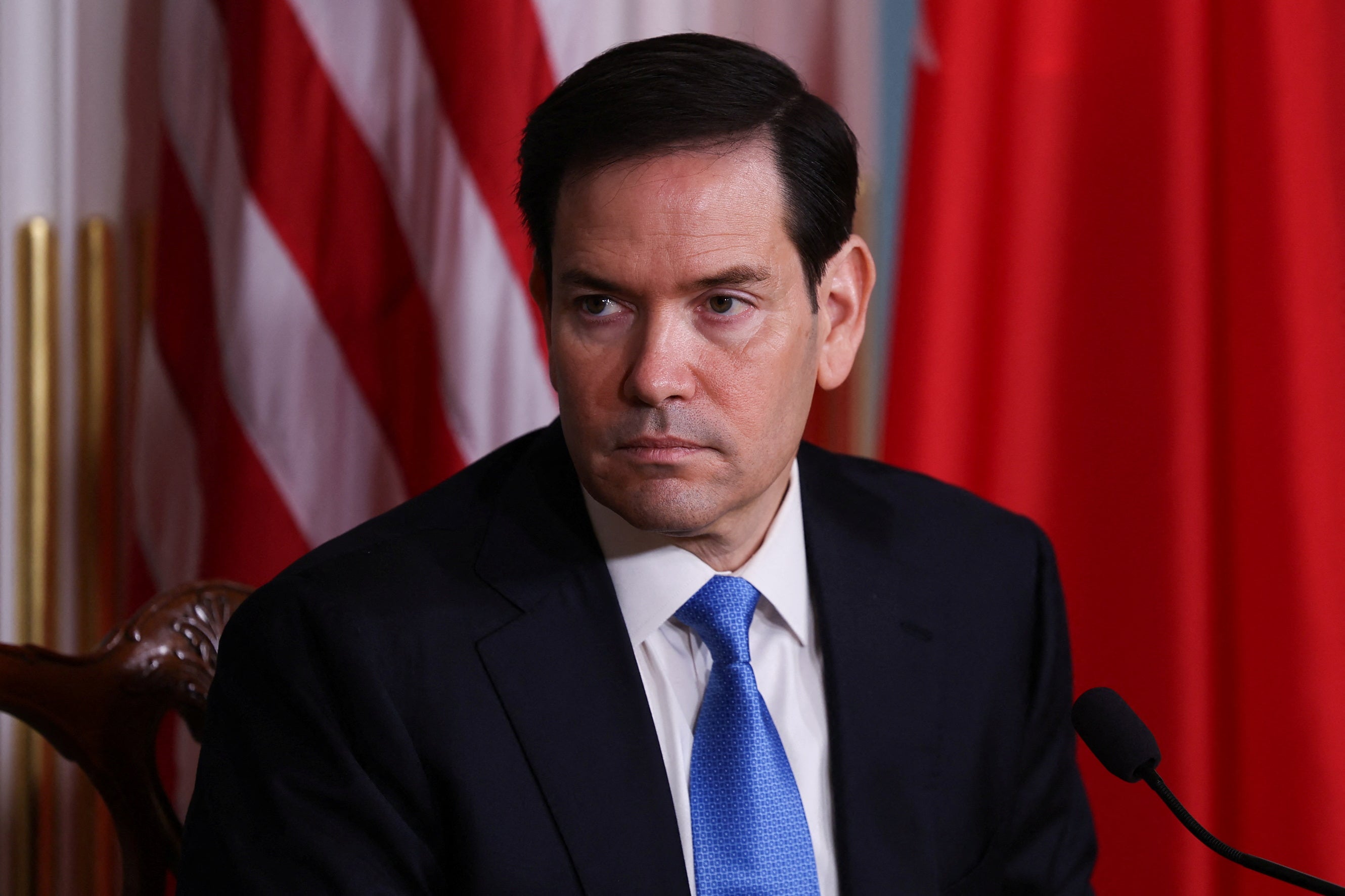 Američki državni tajnik Marco Rubio oduzeo je vize brazilskog suca i njegove obitelji kao odgovor na brazilski progon saveznika predsjednika Donalda Trumpa, bivšeg brazilskog predsjednika Jair Bolsonaro