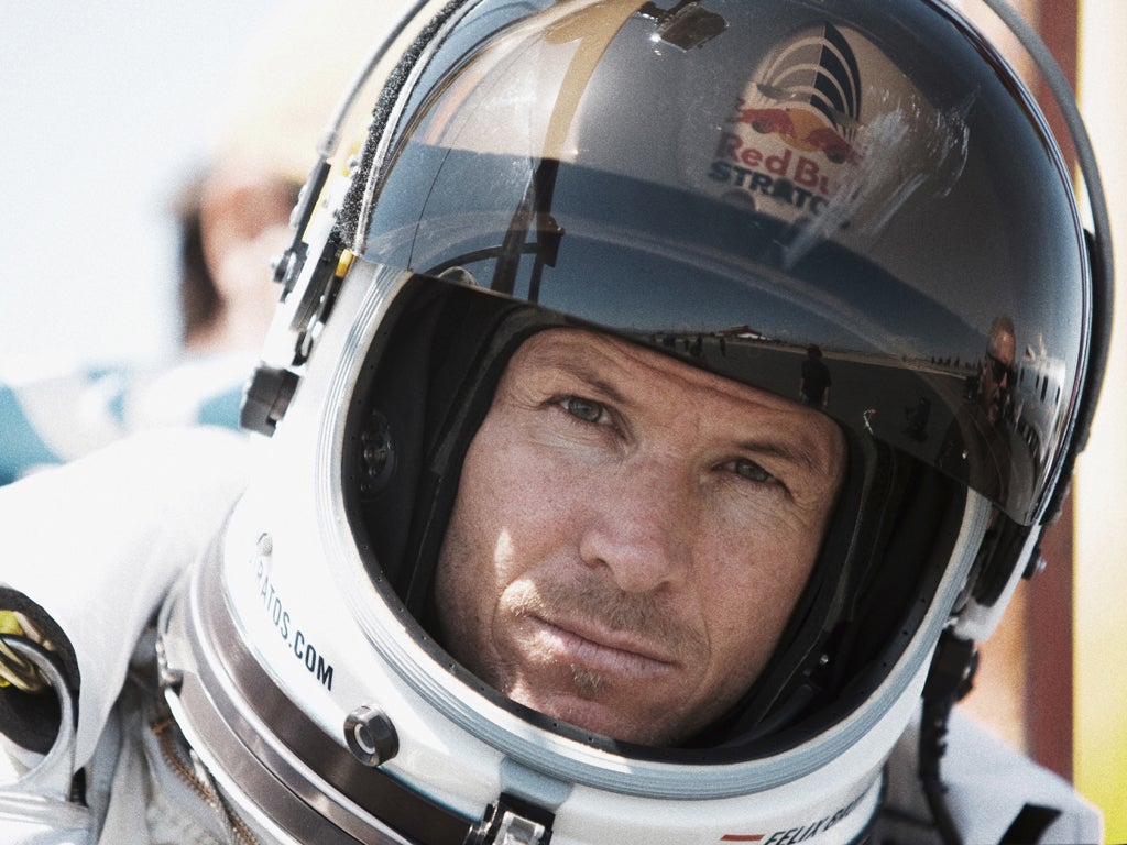 Baumgartner tijekom testa bungee u Kaliforniji