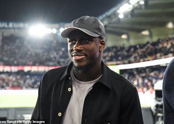 Benjamin Mendy objavio je švicarski klub nakon samo osam utakmica nakon što je zabavljao antike napustio klupski šefovi Furious