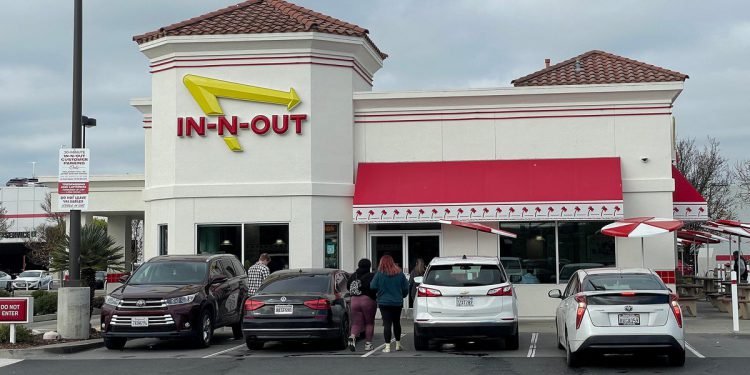 Bijela kuća prepuna tvita Fools-a o promjenama sastojaka